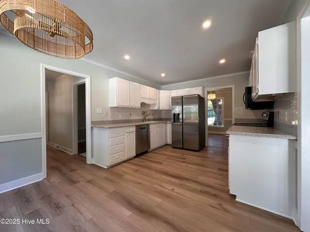 $3,300 | 245 High Tide Drive, Wilmington, NC 28411