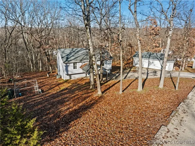 $284,000 | 187 Wildwood Drive, Linn Creek, MO 65052