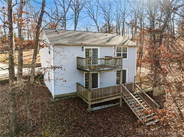 $284,000 | 187 Wildwood Drive, Linn Creek, MO 65052