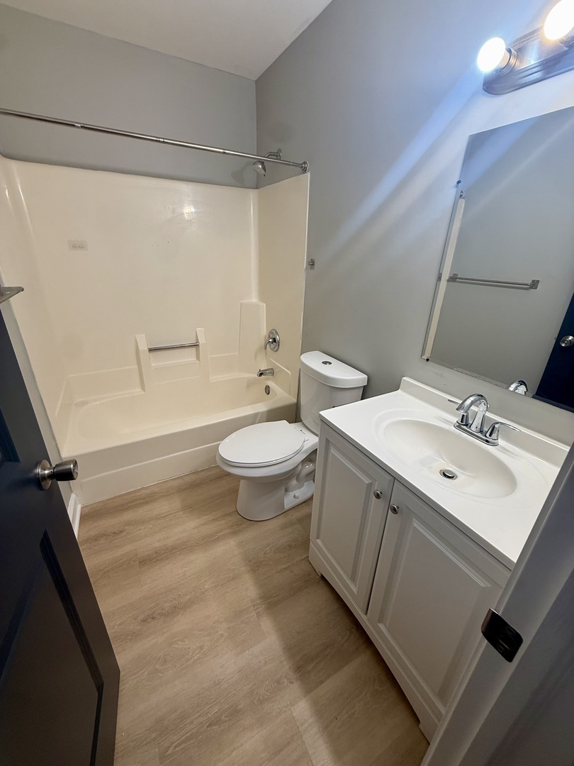 405 East Reed Street, Unit 4 Braidwood, IL 60408 - Photo 9 of 9 Gallery Image 9