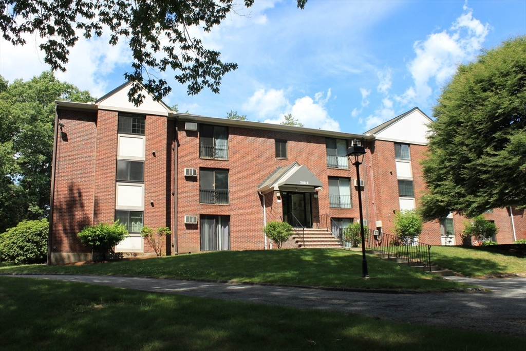 380a Great Road, Unit B 303 Acton, MA 01720 - Photo 17 of 18