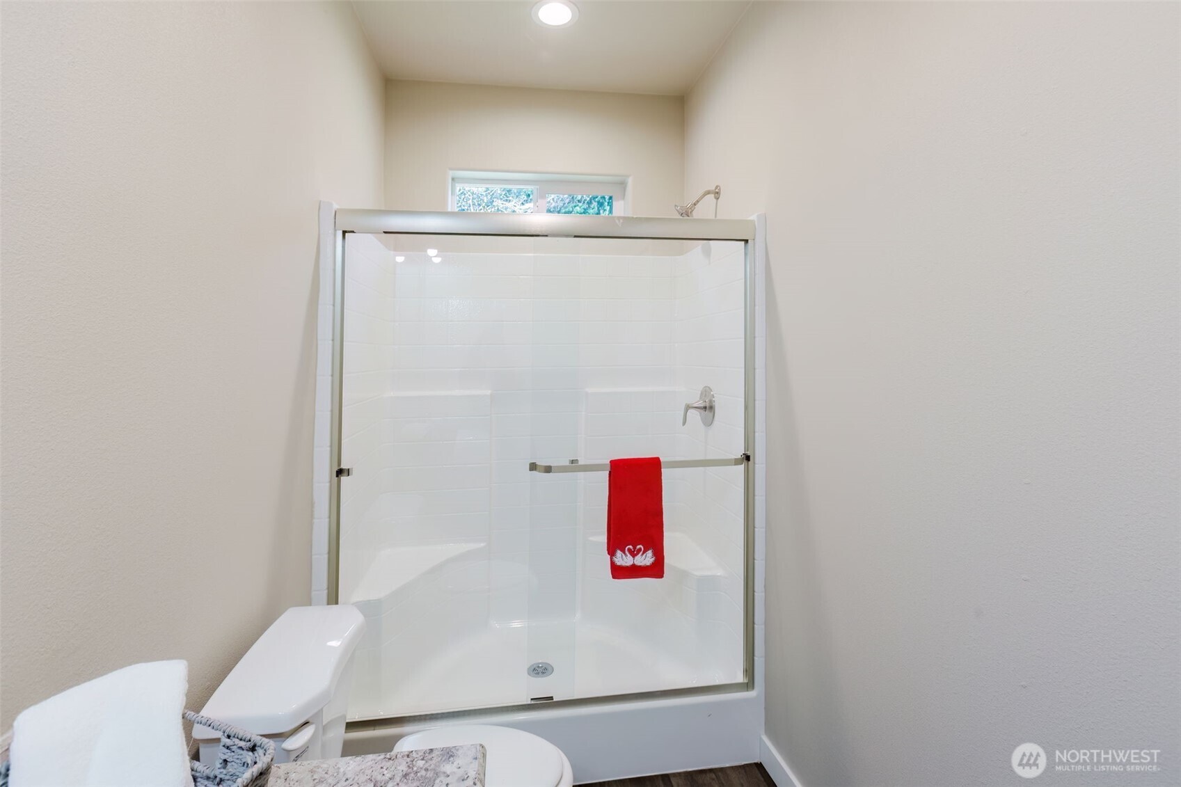 3371 Southeast Bielmeier Road, Unit 95 Port Orchard, WA 98367 - Photo 36 of 40 a bathroom with a bathtub and toilet