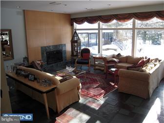 242 Brydon Road Wynnewood, PA 19096 - Photo 3 of 12 Living Room