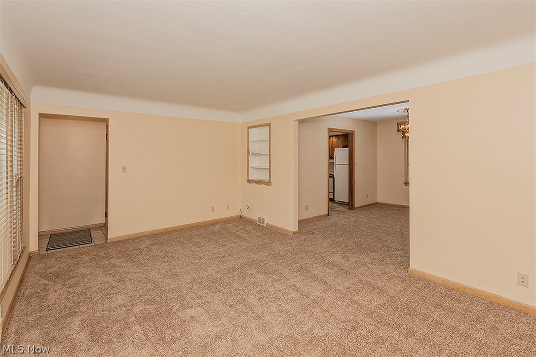 25922 Highland Road Cleveland, OH 44143 - Photo 9 of 27 Gallery Image 9