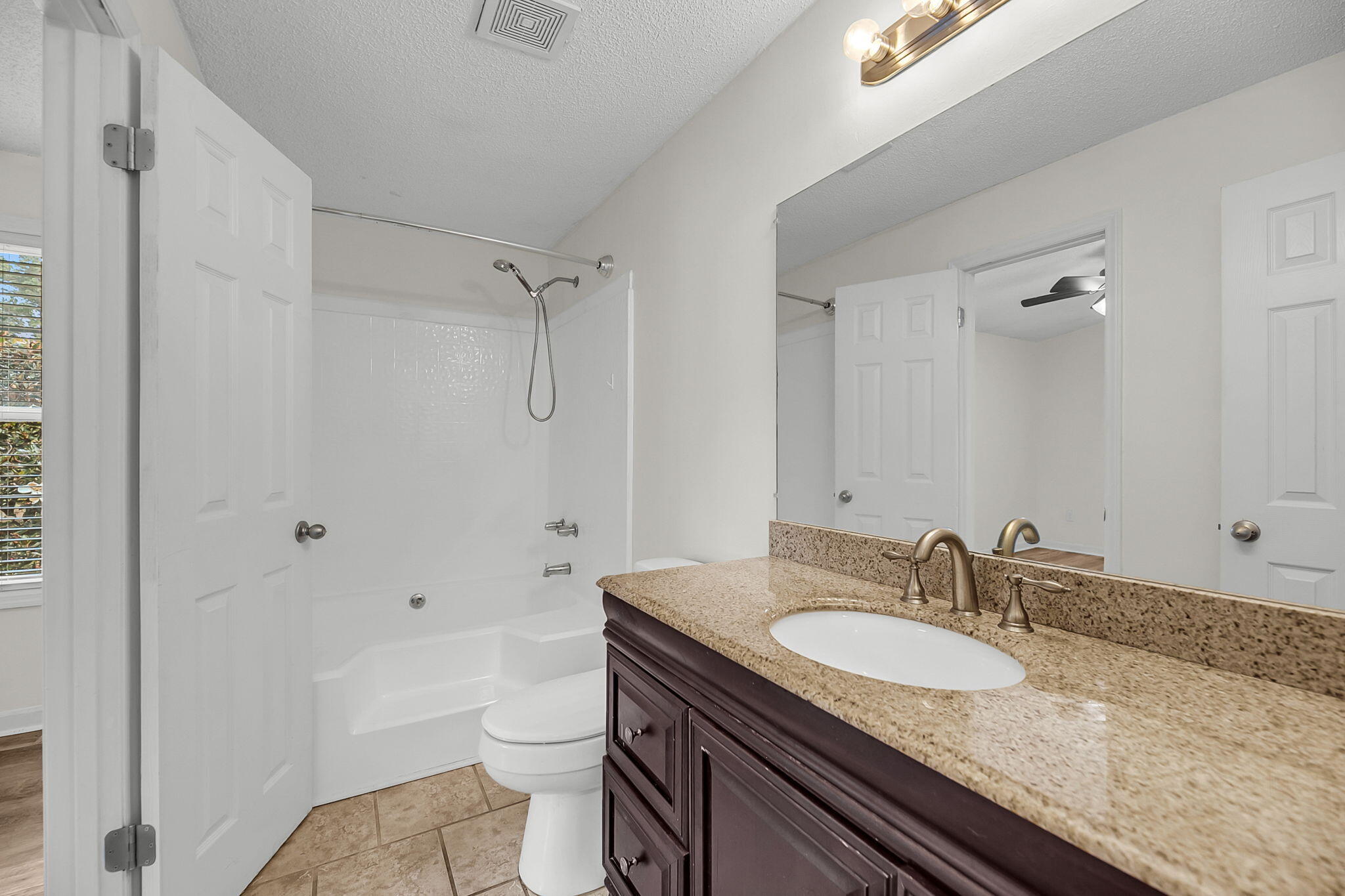 100 Trescott Court Summerville, SC 29486 - Photo 20 of 35 CREM - 100 Trescott-16