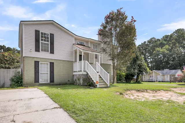 $329,900 | 100 Trescott Court, Summerville, SC 29486