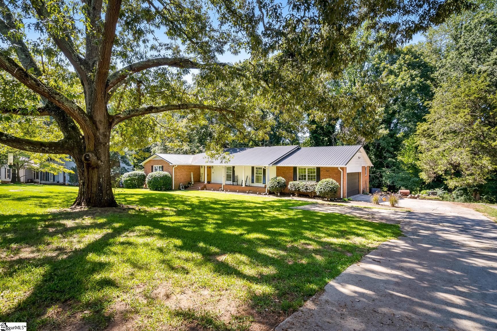 604 Timberlake Road Anderson, SC 29625 - Photo 1 of 29 Gallery Image 1