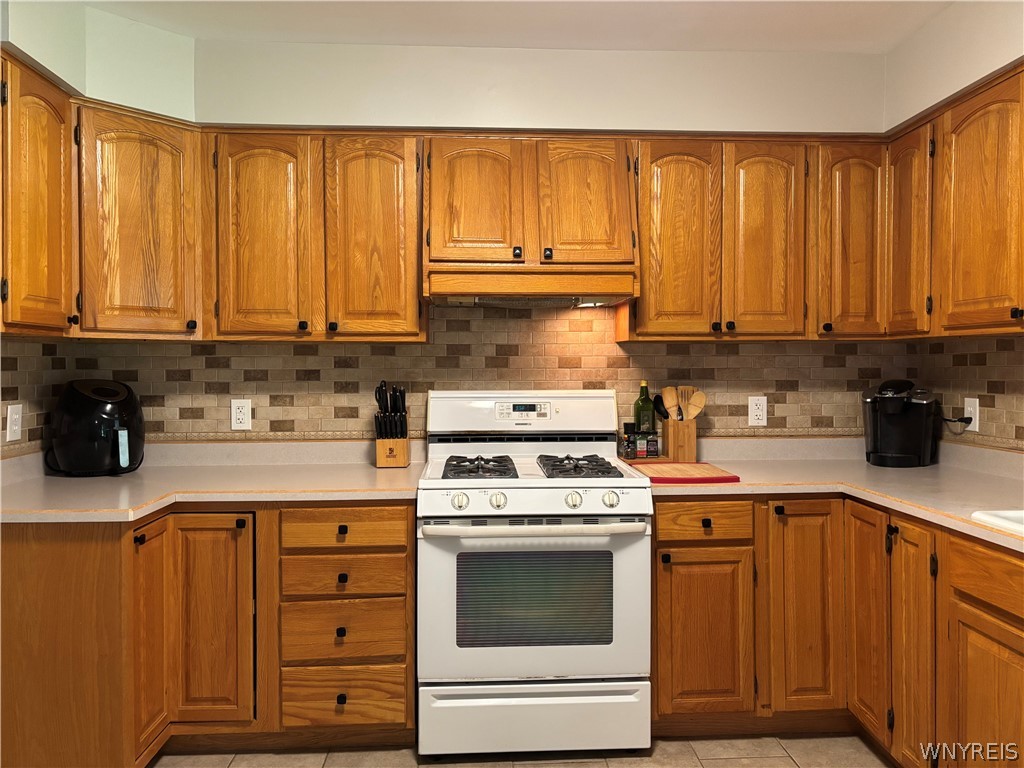 7020 Potter Road Evans, NY 14047 - Photo 8 of 38
