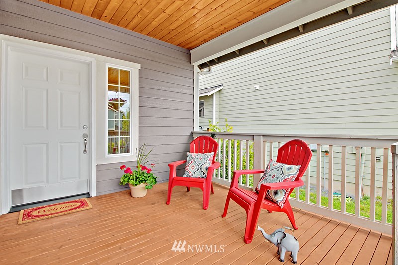 431 196th Street Southeast Bothell, WA 98012 - Photo 2 of 20