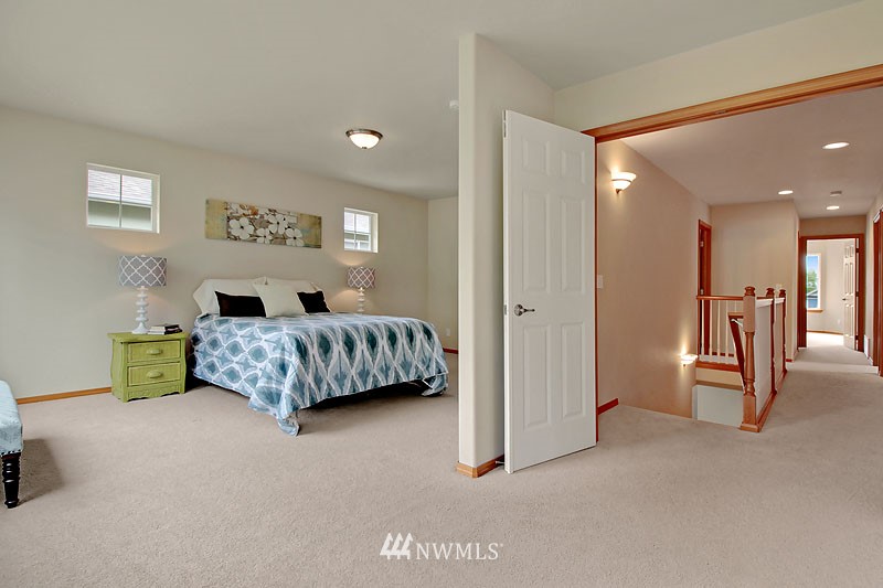 431 196th Street Southeast Bothell, WA 98012 - Photo 13 of 20