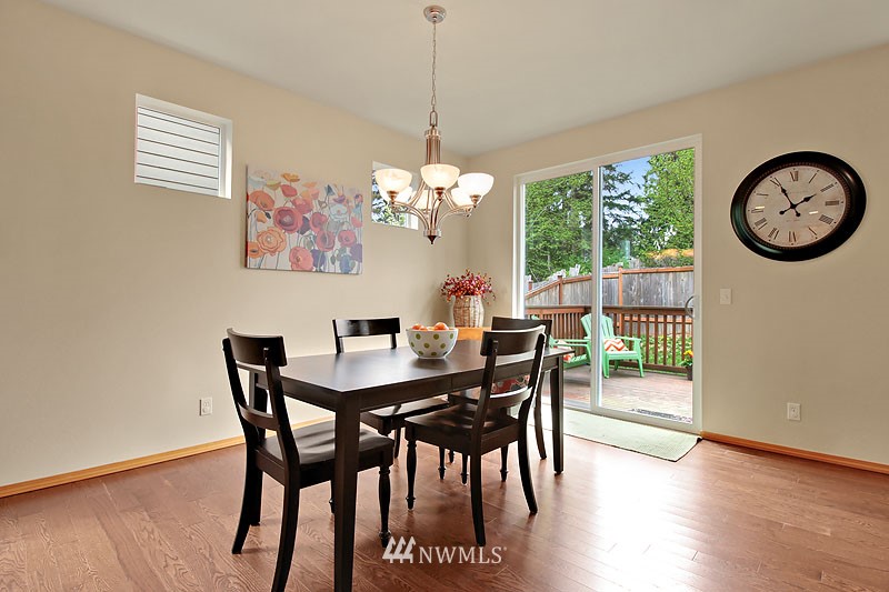 431 196th Street Southeast Bothell, WA 98012 - Photo 9 of 20