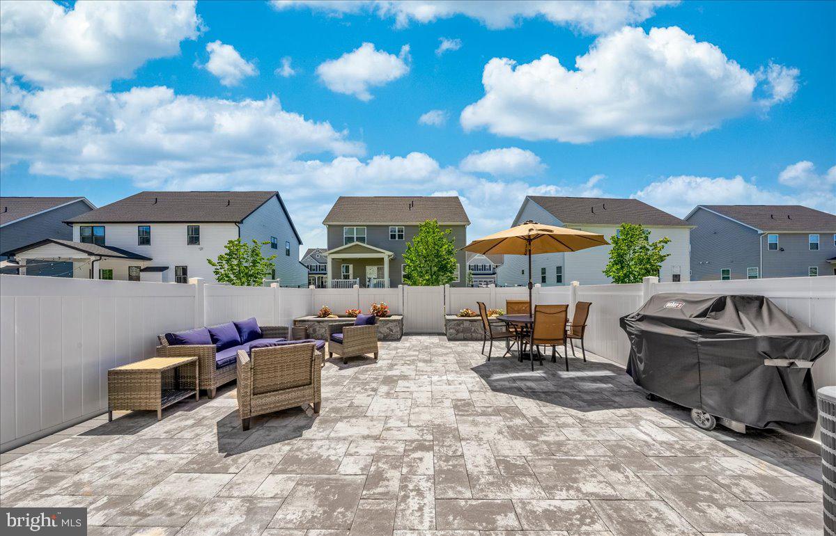 7306 Isabella Road Laurel, MD 20723 - Photo 2 of 59 Custom Patio