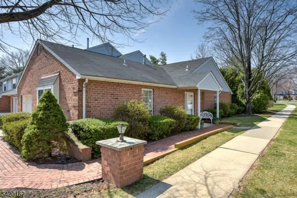 $439,900 | 1 Gerald Court, Lebanon, NJ 08833