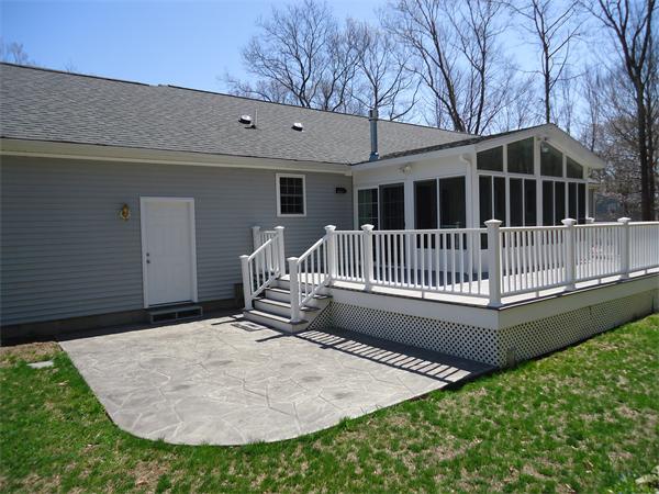 323 Main Road Westport, MA 02790 - Photo 6 of 23 Gallery Image 6