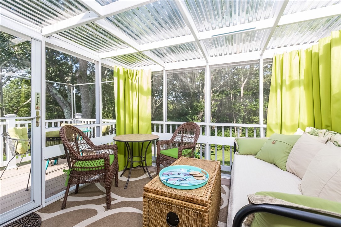 88 Old Post Road, Unit 4 Westerly, RI 02891 - Photo 13 of 21 Porch/ Sun room