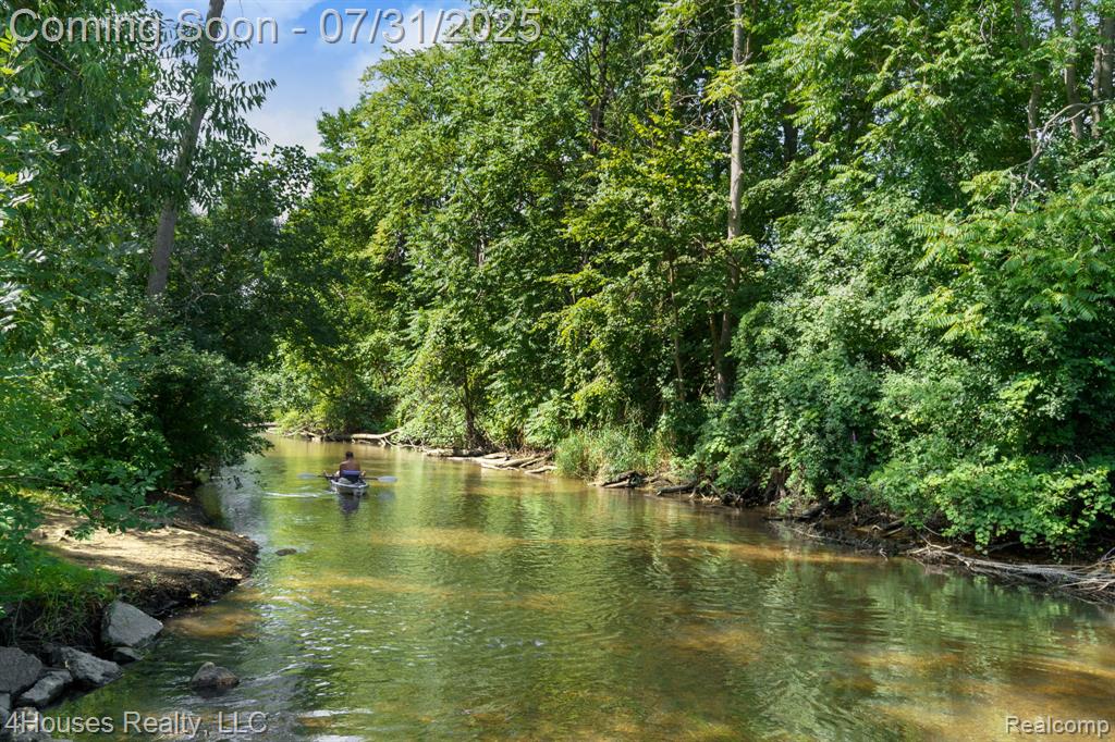 5273 Highland Road, Unit 108 Waterford, MI 48327 - Photo 15 of 39 Gallery Image 15