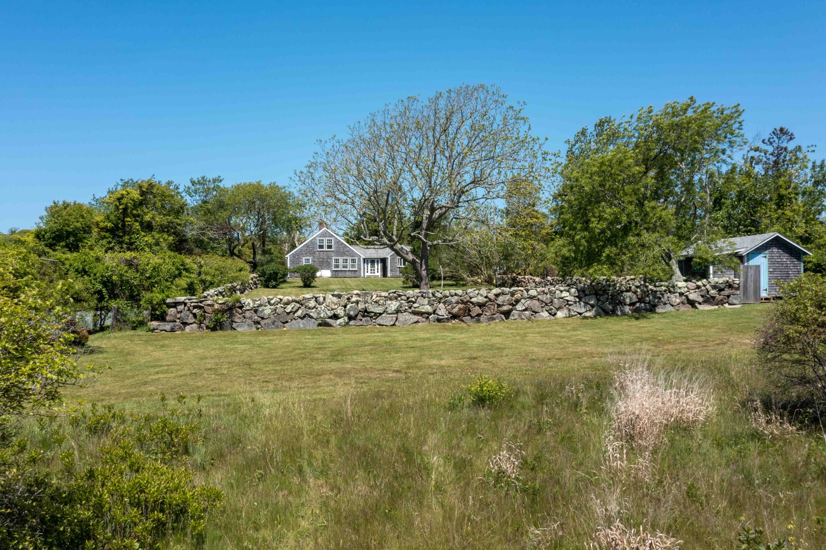 260 S Road Chilmark, MA 02535 - Photo 6 of 78 Gallery Image 6