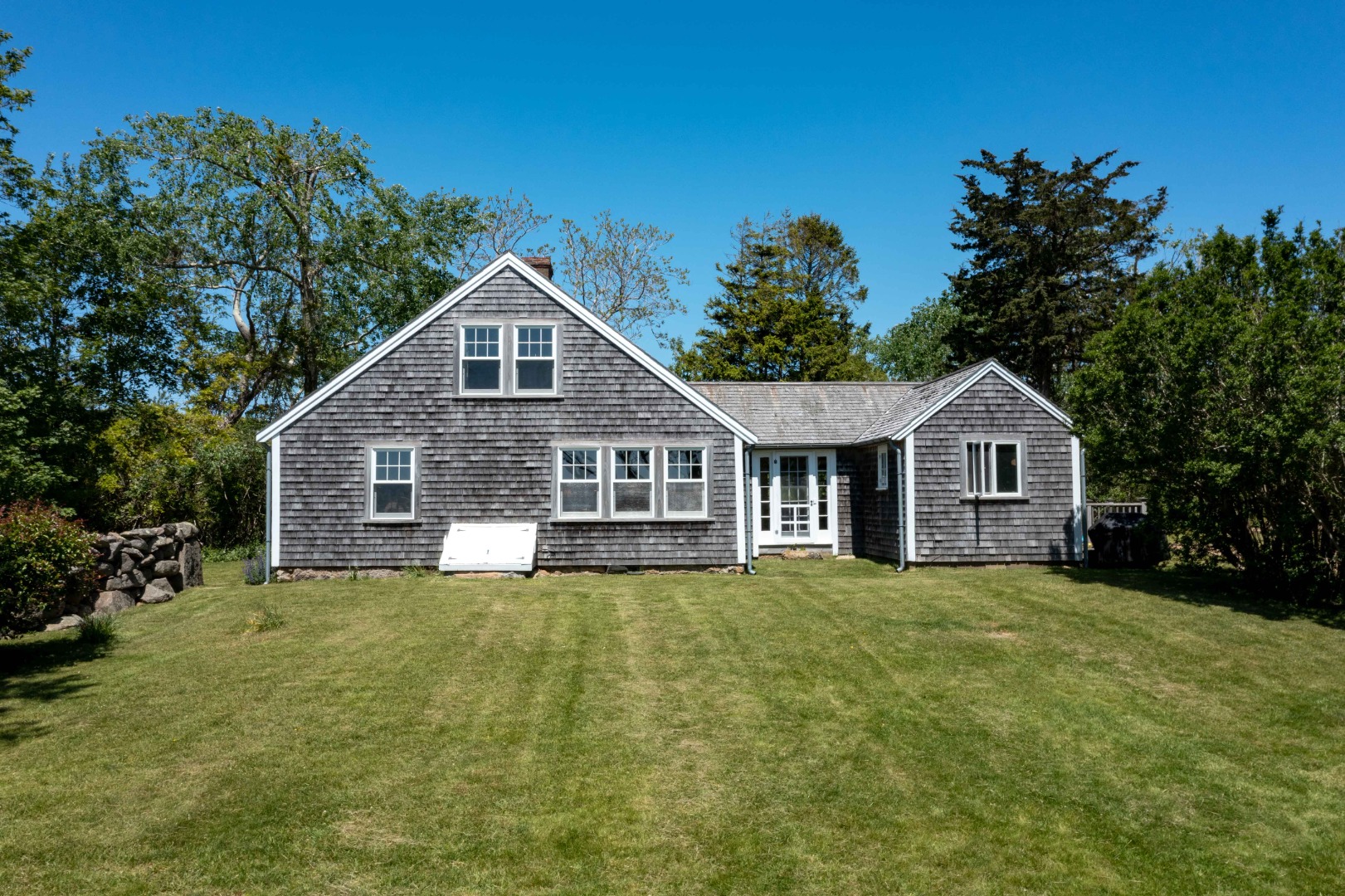 260 S Road Chilmark, MA 02535 - Photo 9 of 78 Gallery Image 9