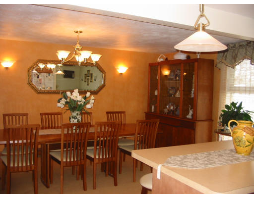 23 Celia Road Braintree, MA 02184 - Photo 4 of 10 Gallery Image 4