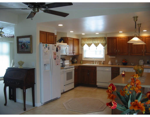 23 Celia Road Braintree, MA 02184 - Photo 5 of 10 Gallery Image 5