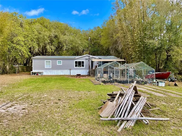 $265,000 | 1837 Highway 20, Hawthorne, FL 32640
