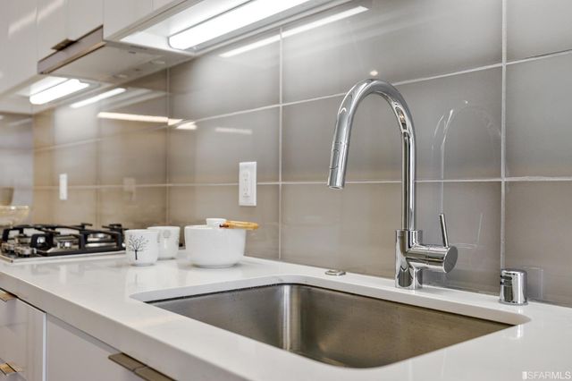 a close view of sink