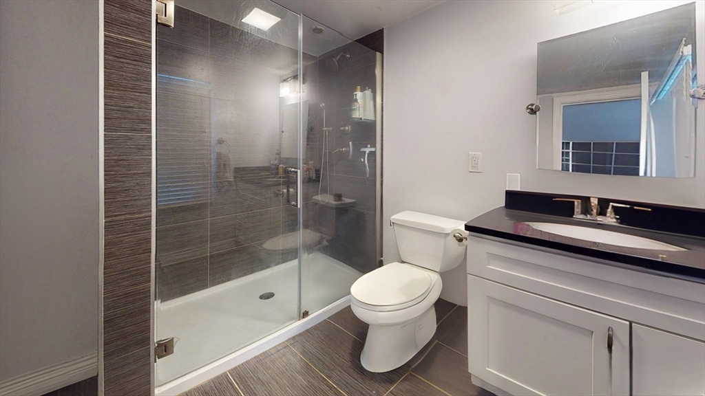 215 Bolton Street Boston, MA 02127 - Photo 11 of 13