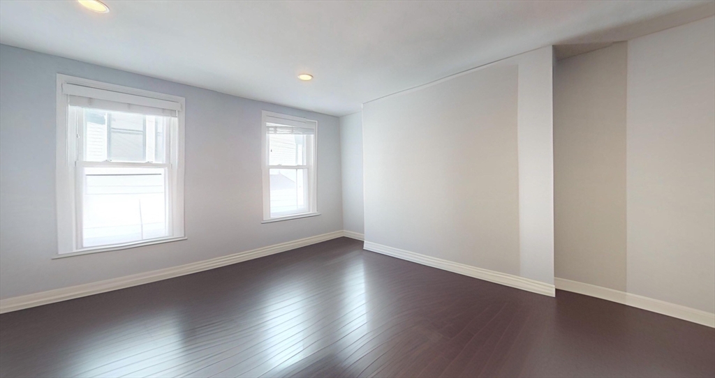 215 Bolton Street Boston, MA 02127 - Photo 7 of 13