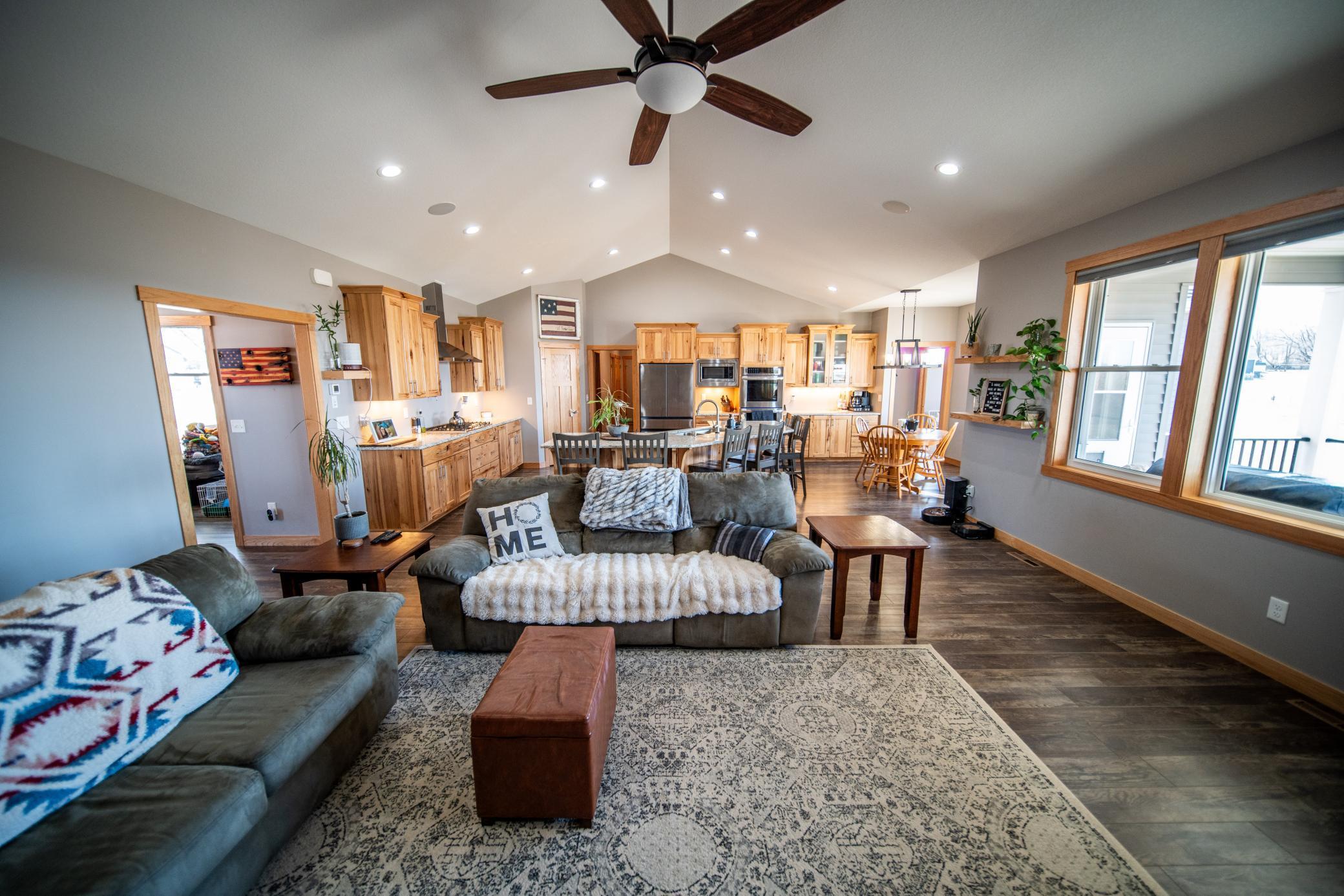 5892 Cambridge Hill Road Southeast Rochester, MN 55904 - Photo 25 of 96 Gallery Image 25