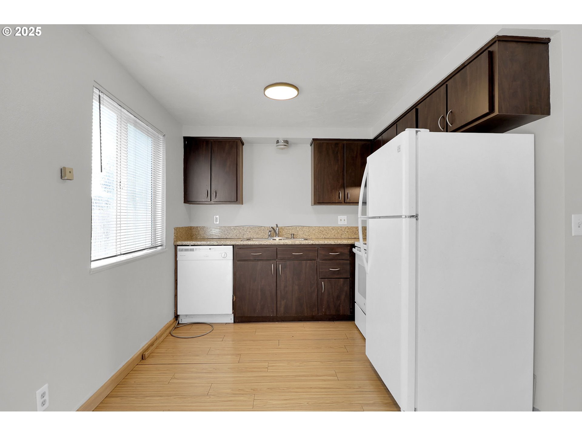 522 River Loop 2 Eugene, OR 97404 - Photo 14 of 35