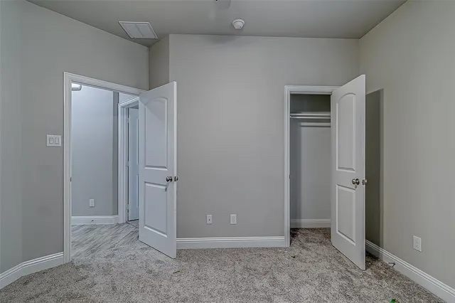 $2,595 | 327 Sweetspire Drive, Royse City, TX 75189