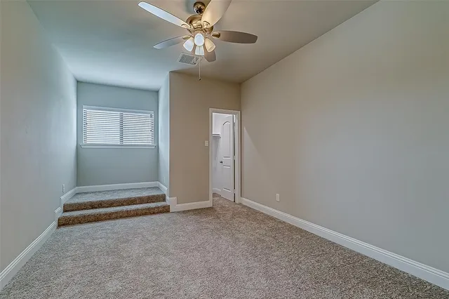 $2,595 | 327 Sweetspire Drive, Royse City, TX 75189