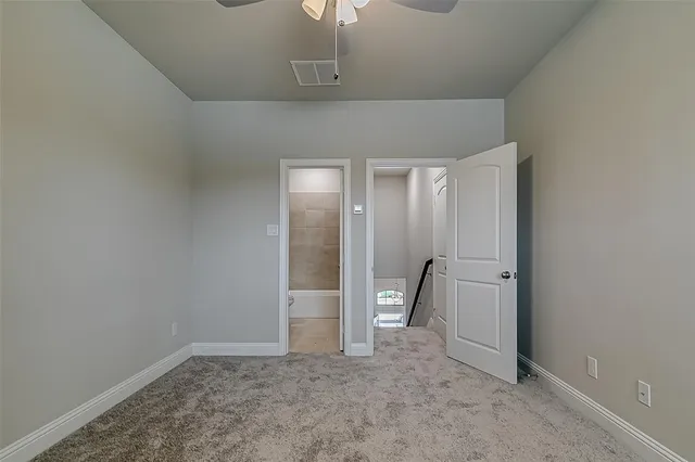 $2,595 | 327 Sweetspire Drive, Royse City, TX 75189