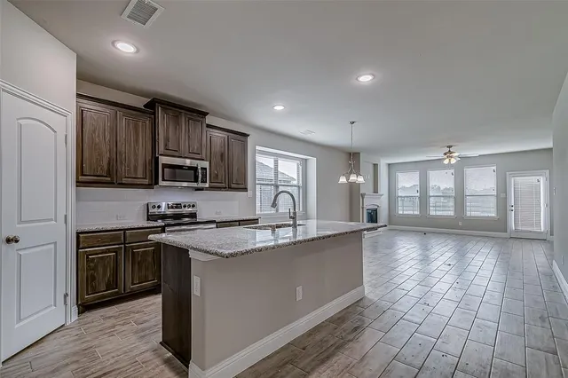 $2,595 | 327 Sweetspire Drive, Royse City, TX 75189