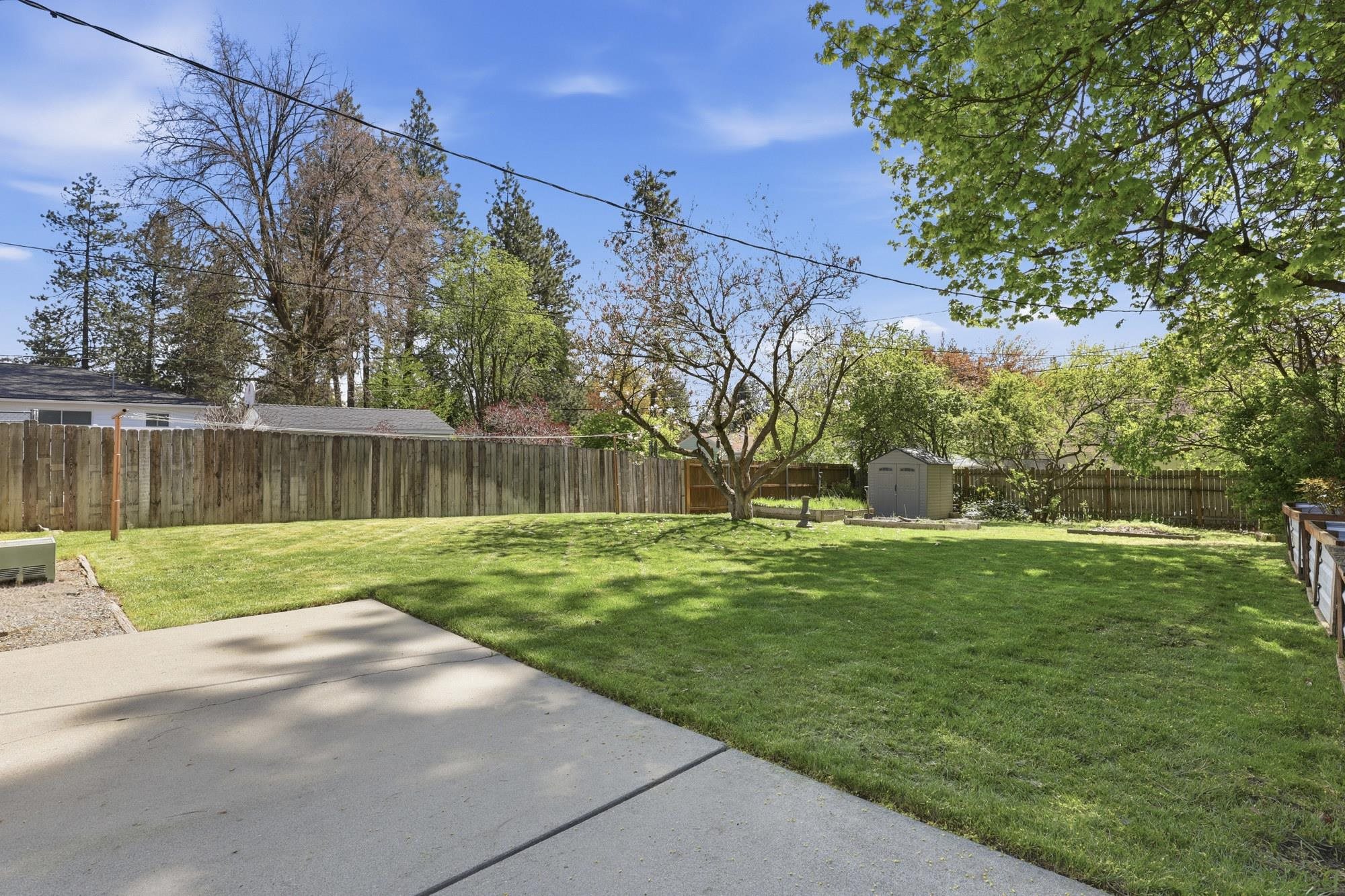 1228 East 40th Avenue Spokane, WA 99203 - Photo 26 of 46