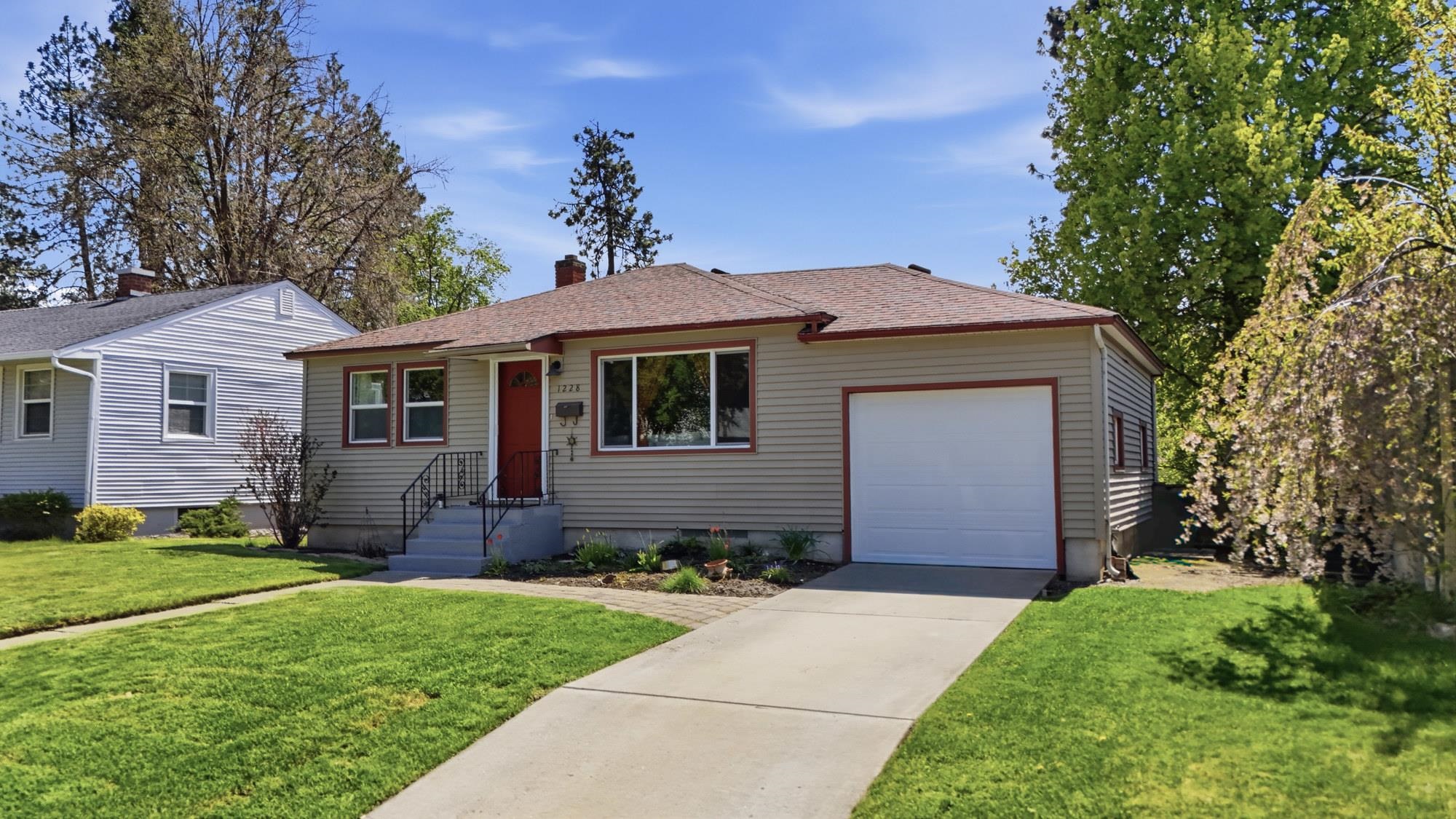 1228 East 40th Avenue Spokane, WA 99203 - Photo 36 of 46