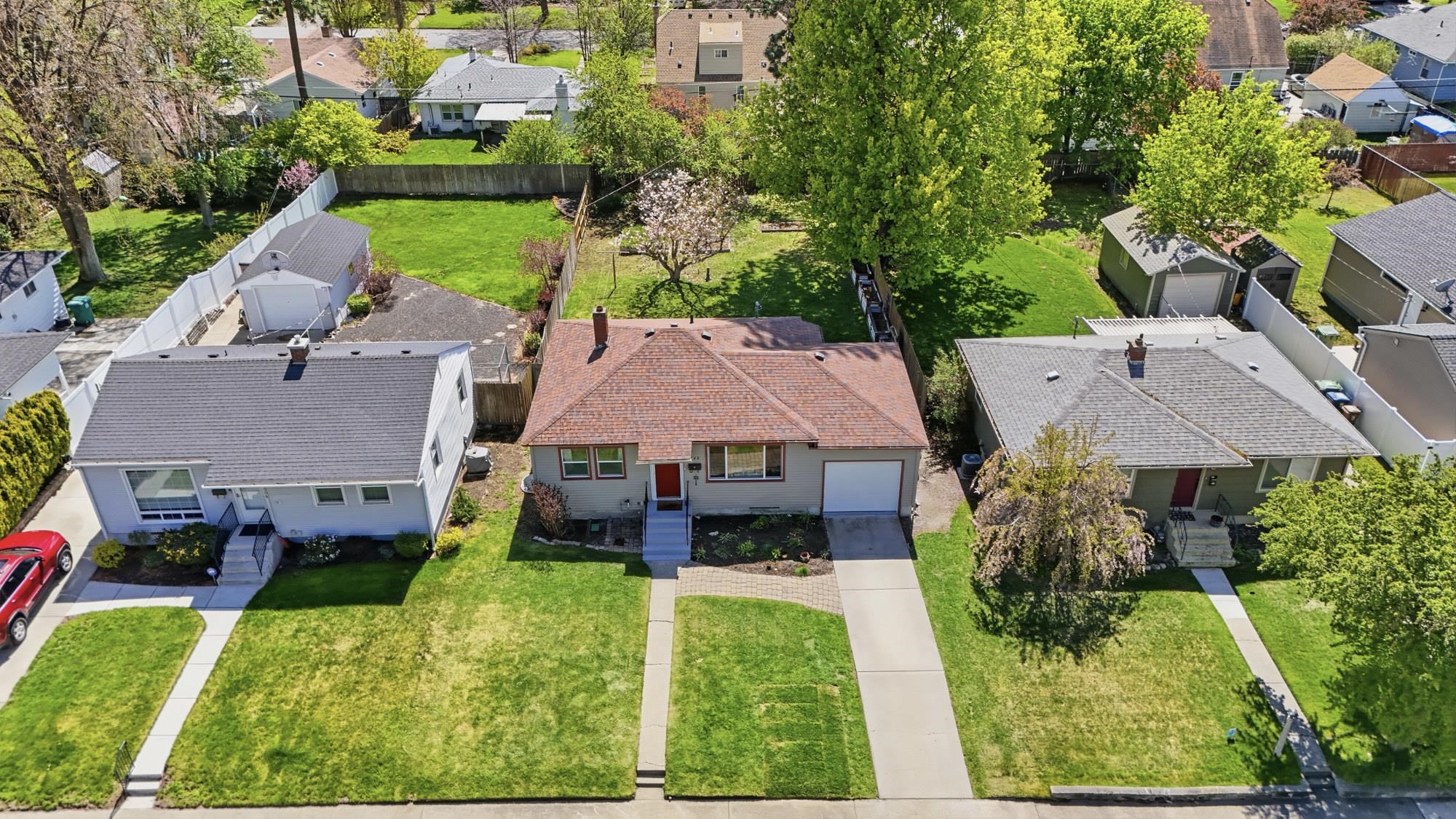 1228 East 40th Avenue Spokane, WA 99203 - Photo 38 of 46