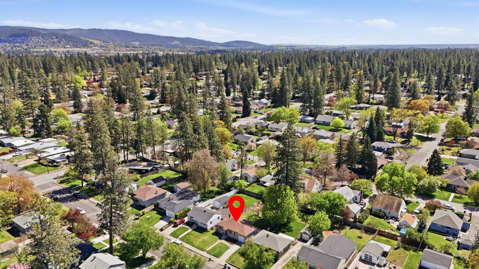 1228 East 40th Avenue Spokane, WA 99203 - Photo 43 of 46
