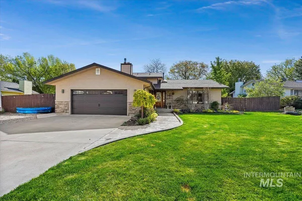 $459,999 | 956 Bitterroot Place, Twin Falls, ID 83301