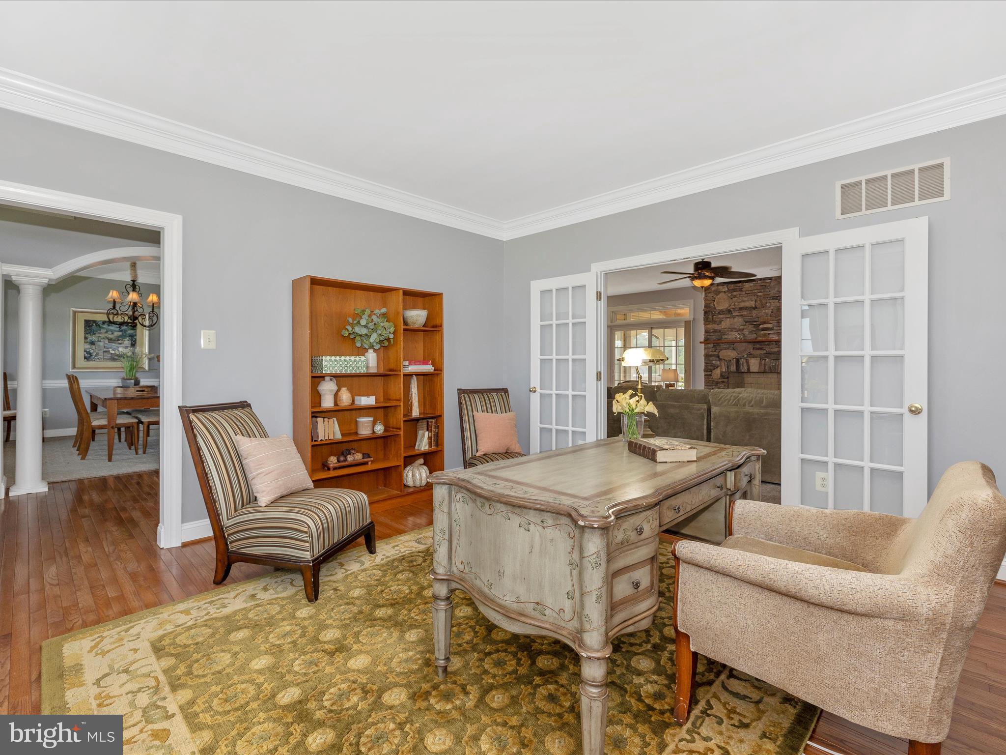9235 Albaugh Road New Windsor, MD 21776 - Photo 20 of 110 Living Room/Office