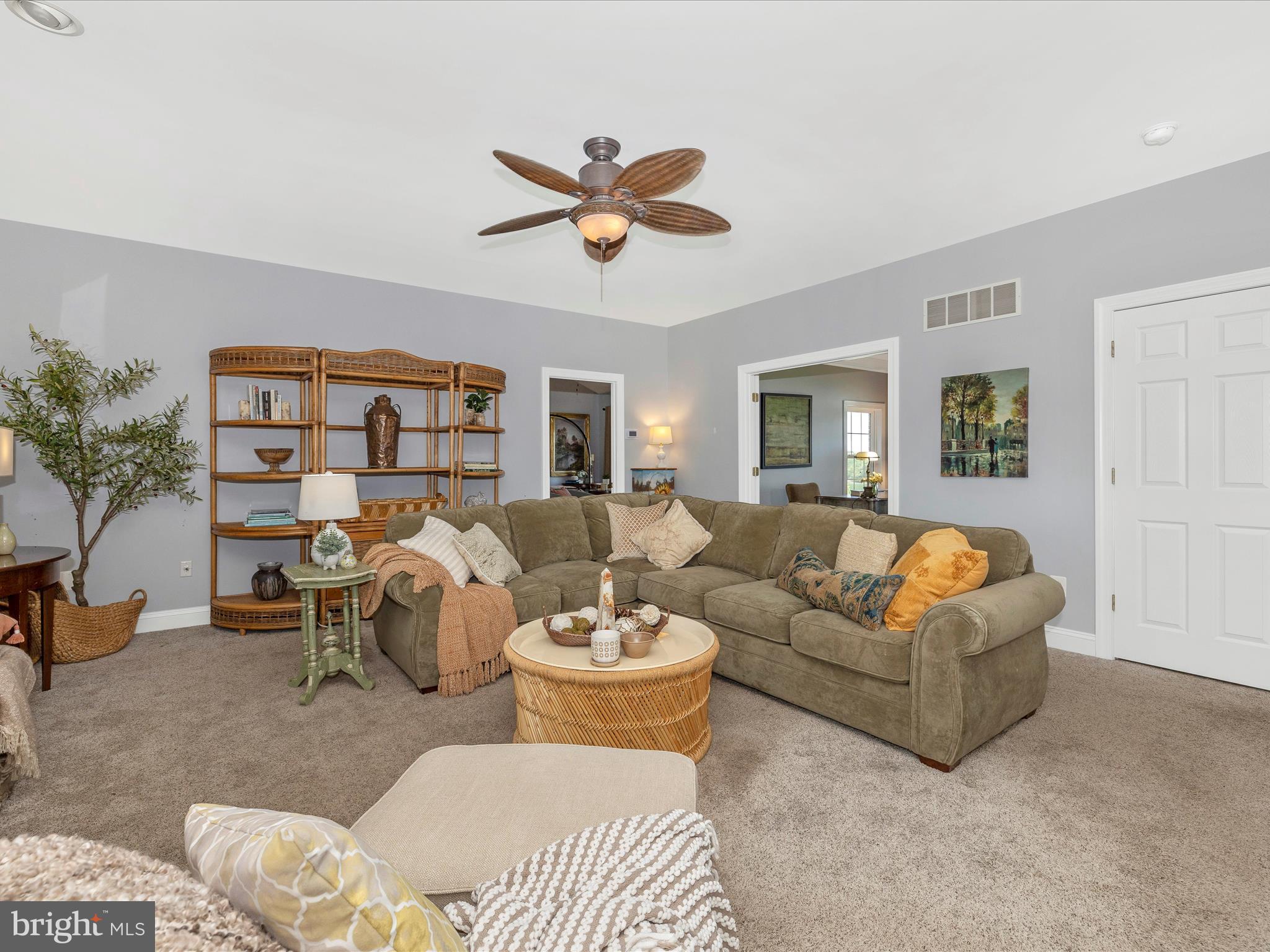 9235 Albaugh Road New Windsor, MD 21776 - Photo 36 of 110 Family Room