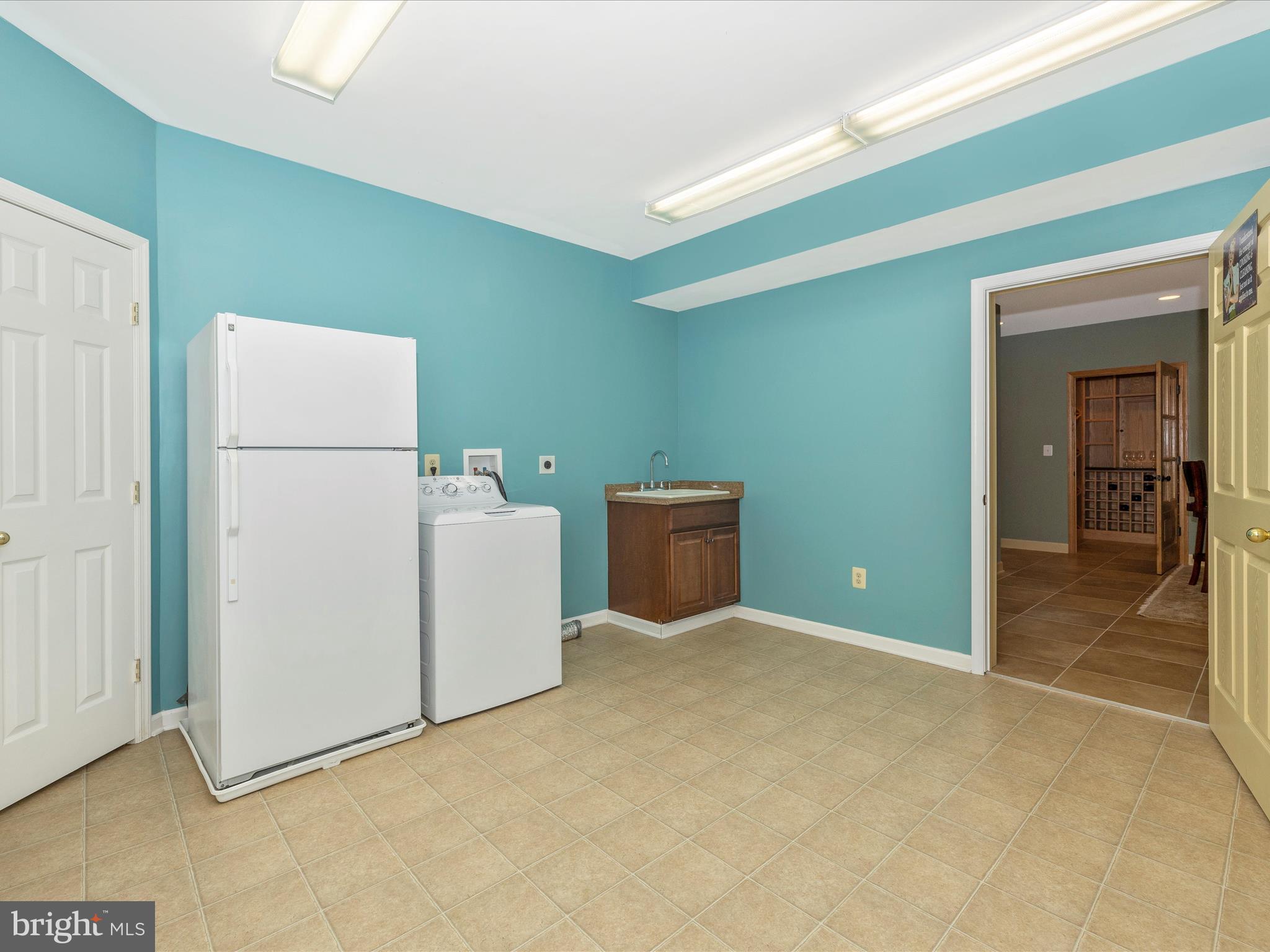 9235 Albaugh Road New Windsor, MD 21776 - Photo 74 of 110 Lower Laundry