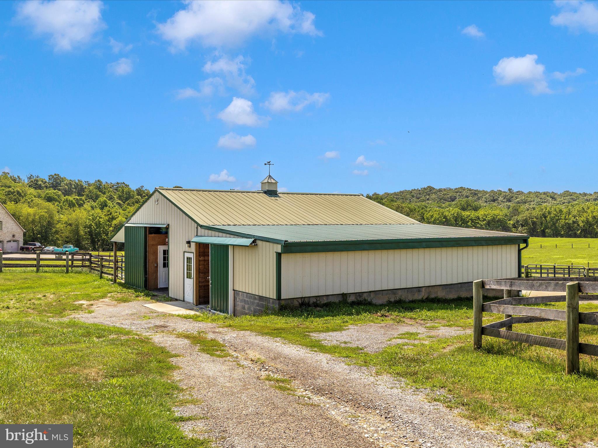 9235 Albaugh Road New Windsor, MD 21776 - Photo 80 of 110 5-Stall Barn