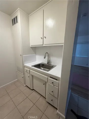 $1,750 | 469 East Algrove Street, Unit 1, Covina, CA 91723