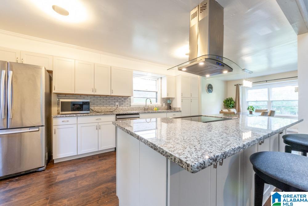 3504 Ridgecrest Drive Hoover, AL 35216 - Photo 8 of 25 Gallery Image 8