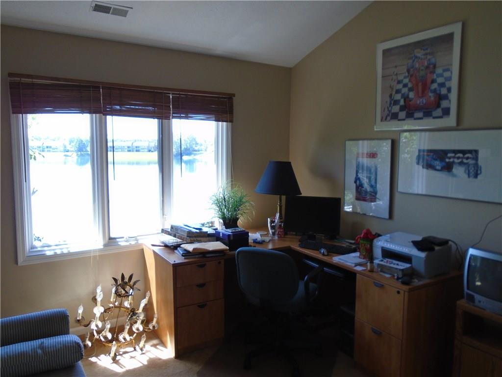 7665 River Road, Unit 29 Indianapolis, IN 46240 - Photo 13 of 28 Gallery Image 13