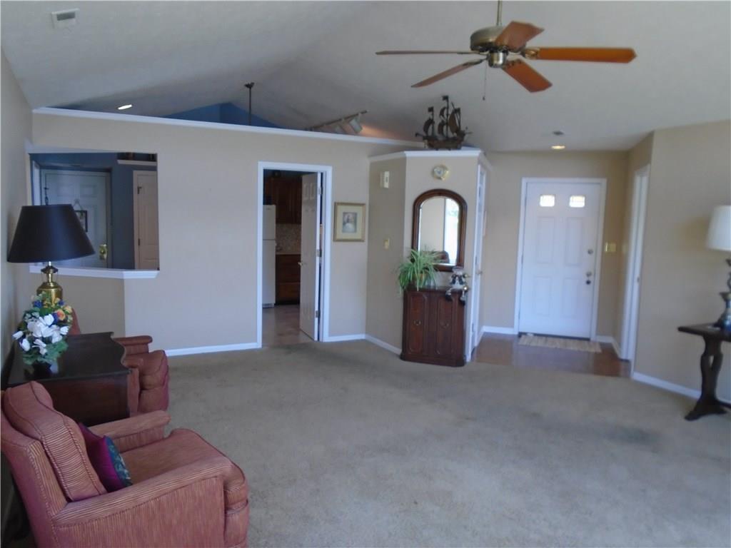 7665 River Road, Unit 29 Indianapolis, IN 46240 - Photo 5 of 28 Gallery Image 5