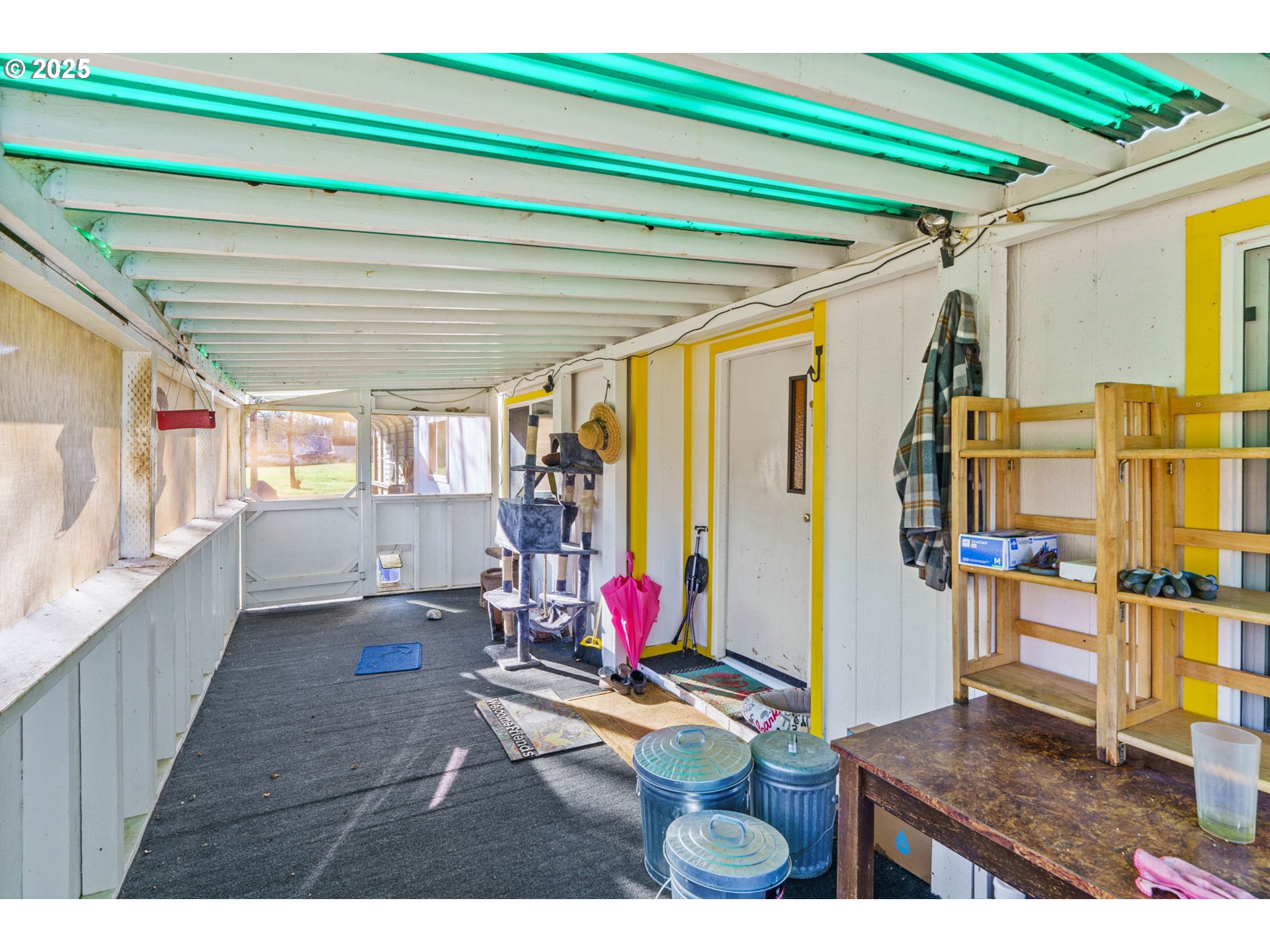 82966 Minnick Road Dexter, OR 97431 - Photo 10 of 29 a view of storage and utility room