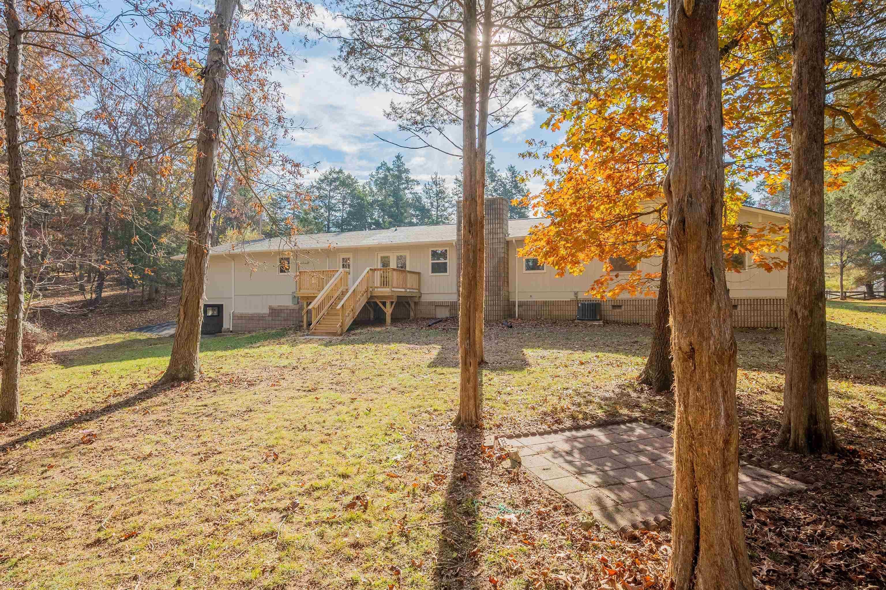 7319 Riverbluff Road Radford, VA 24141 - Photo 8 of 53 Gallery Image 8