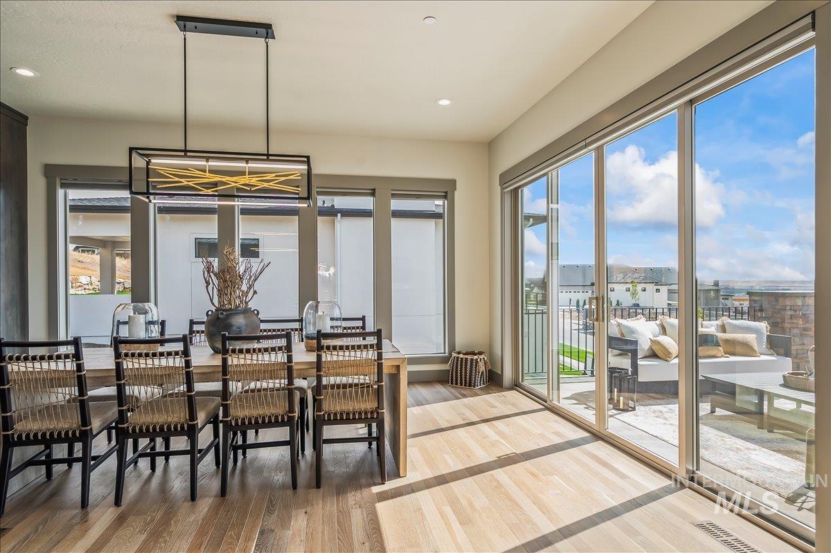 1508 South Trent Point Way Boise, ID 83712 - Photo 21 of 49